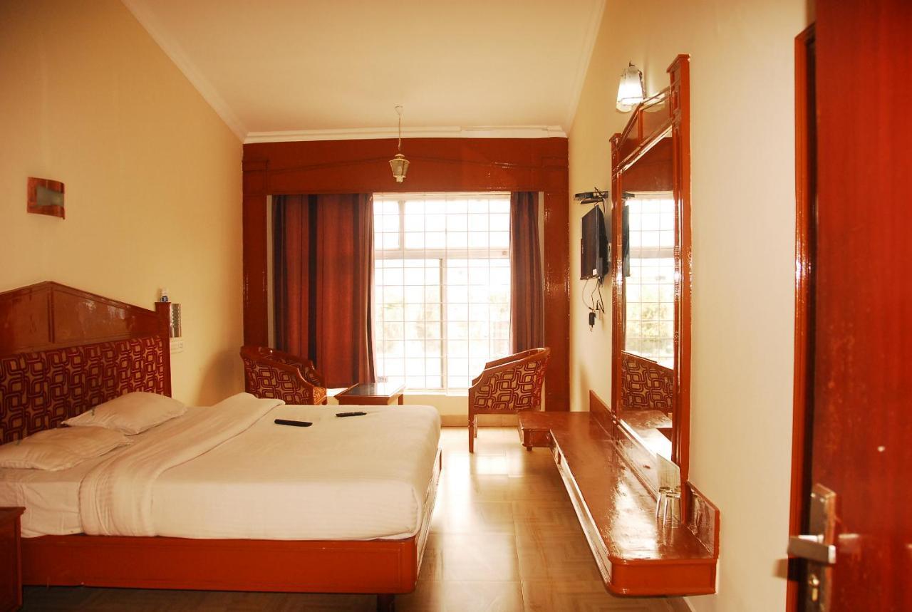 Hotel Sapphire Garden View أوتي المظهر الخارجي الصورة