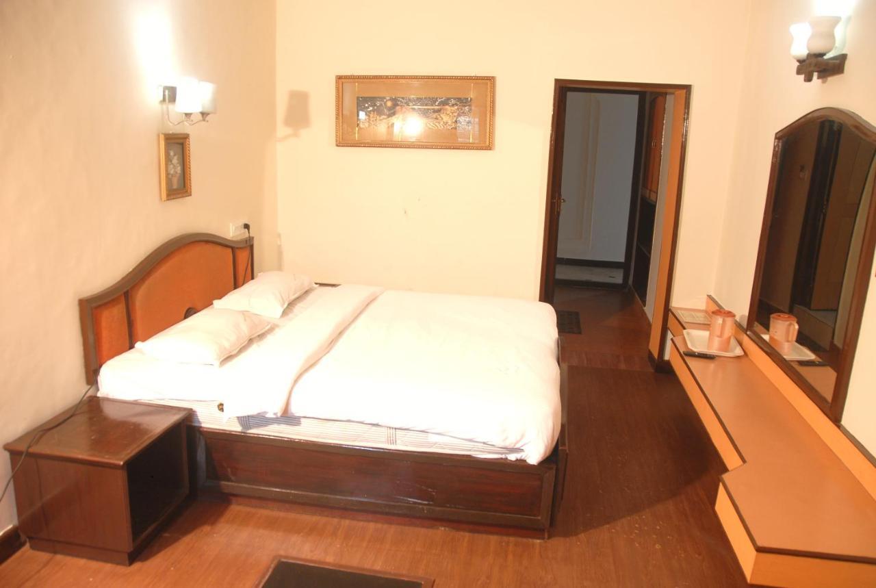 Hotel Sapphire Garden View أوتي المظهر الخارجي الصورة